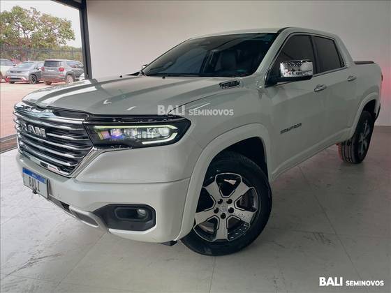 RAM RAMPAGE 2.0 TURBO DIESEL LARAMIE 4X4 AUTOMÁTICO RAM RAMPAGE 2.0 TURBO DIESEL LARAMIE 4X4 AUTOMÁTICO